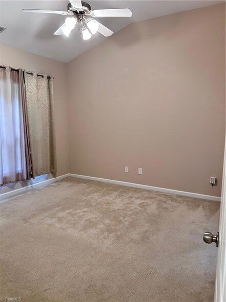 Building Photo - 7807 Braefield Dr