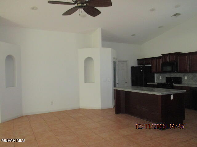 Building Photo - 7351 9th St