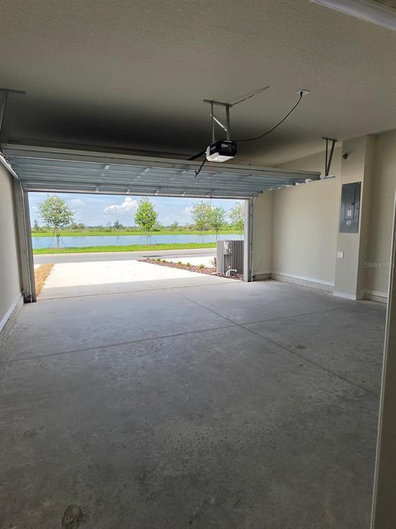Building Photo - 2356 Southbury Dr