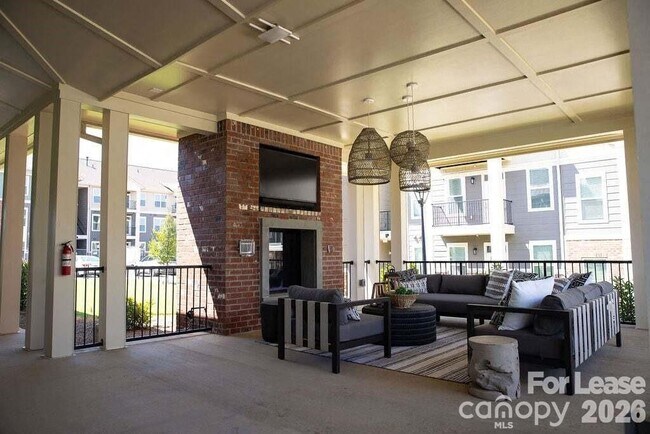 Building Photo - 102 Kennedy Rdg Wy