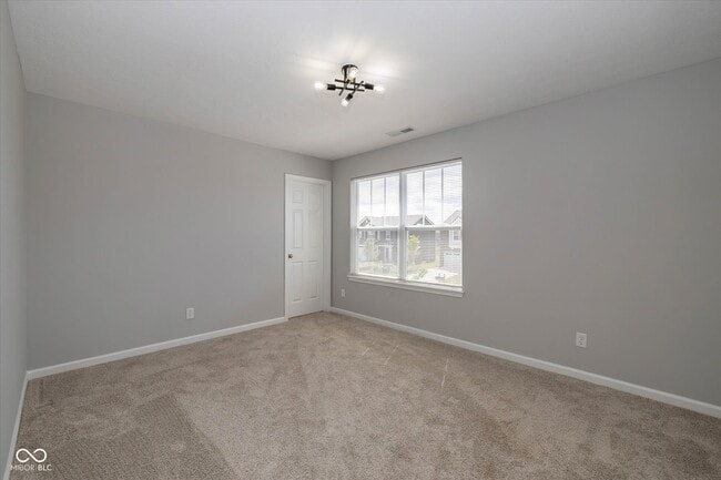 Building Photo - 6792 Highland Way