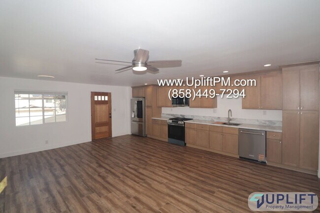 Building Photo - 1225 Capistrano Ave