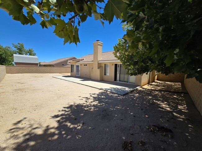 Building Photo - 4375 Portola Dr