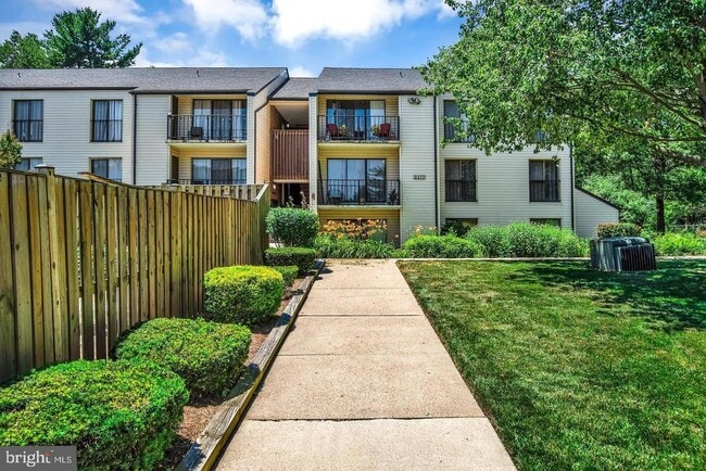 Building Photo - 2572 Riva Rd