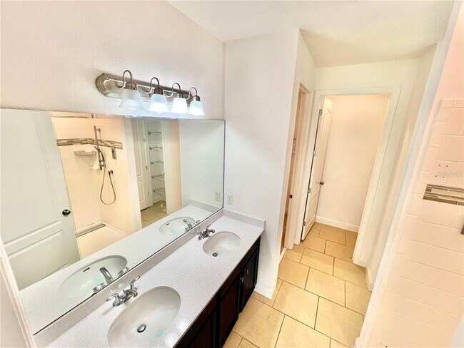 Building Photo - 3333 Wauseon Dr