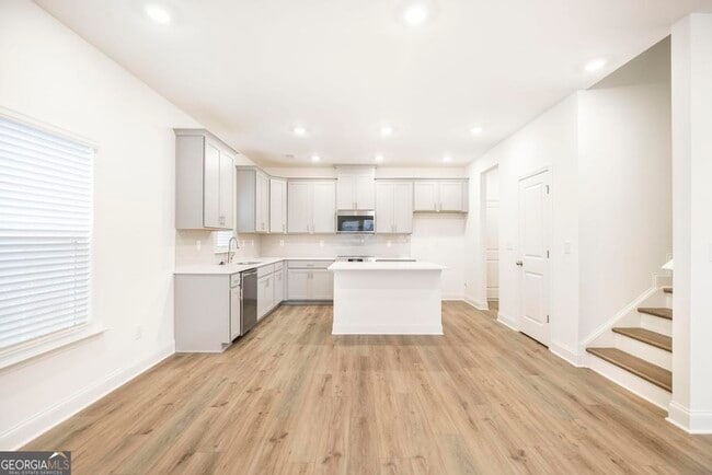 Building Photo - 108 Palmetto Ave