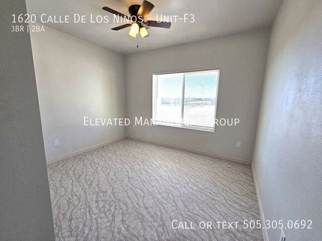 Building Photo - 1620 Calle de los Ninos Ave