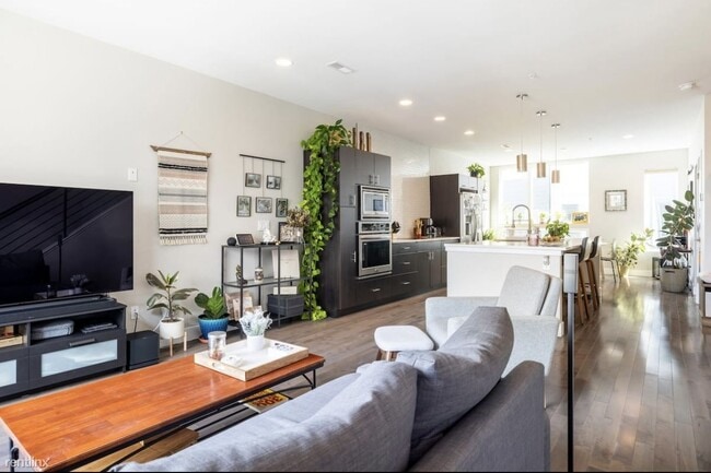 Primary Photo - 3 br, 3 bath Townhome - 5743 West 17th Avenue