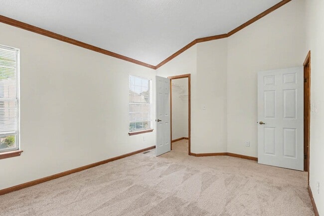 Building Photo - Updated 2BR Home Near Transit with Private Fenced Yard in Newport News