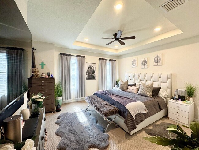 Building Photo - 4464 San Fratello Cir