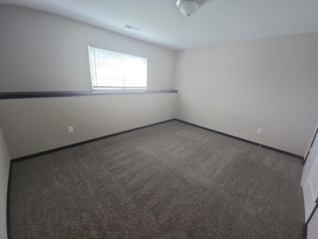 Building Photo - 12817/19 E Timber Lake Ct