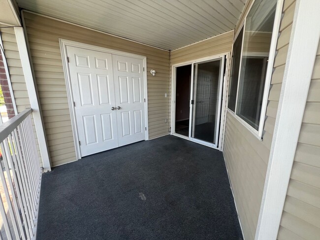 Building Photo - 2 Bedroom Condo in Tooele