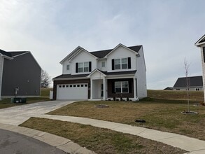 Building Photo - Newly Built 4-Bedroom Home for Rent in Old Heritage Neighborhood – Shelbyville, KY