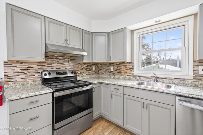 Building Photo - 202 Manahawkin Trail