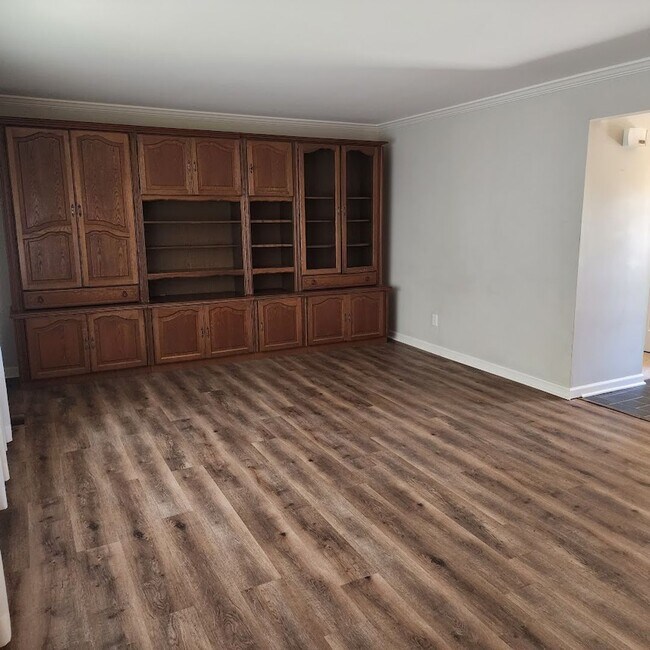 Building Photo - 106 Argall Town Ln