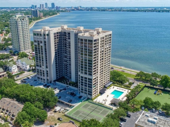 Monte Carlo towers on Bayshore - 3301 Bayshore Blvd