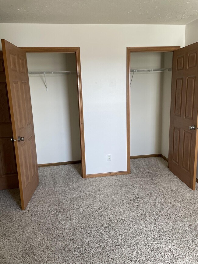 Building Photo - 2650 Millstone Dr