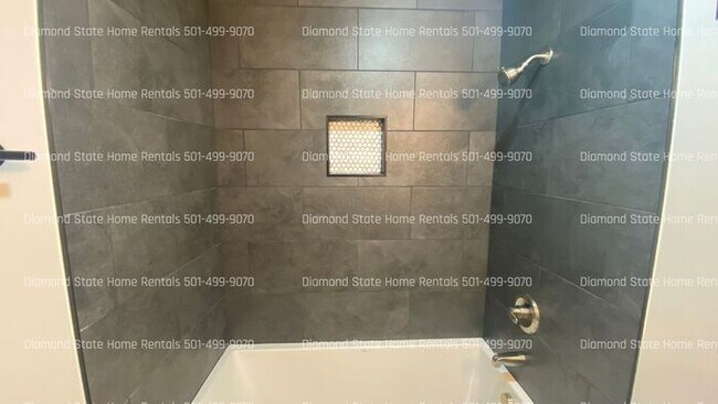 Building Photo - 9601 Labette Dr