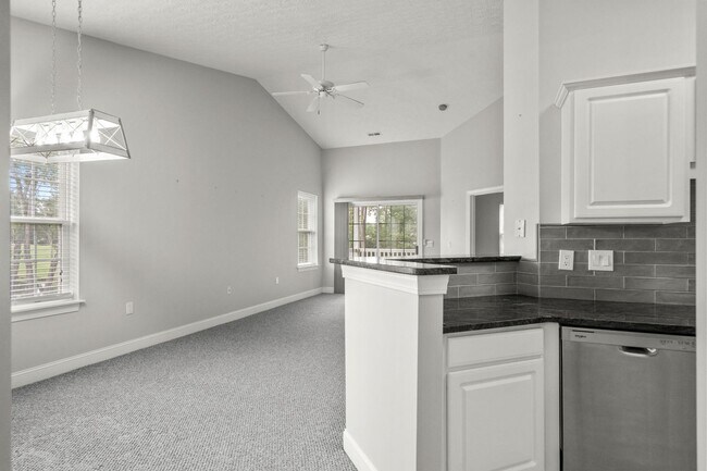 Building Photo - 1101 Peace Pipe Pl