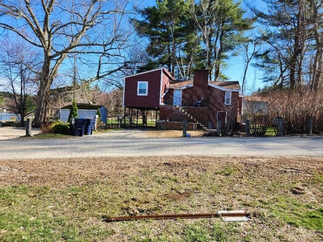 Building Photo - 3 Chase St