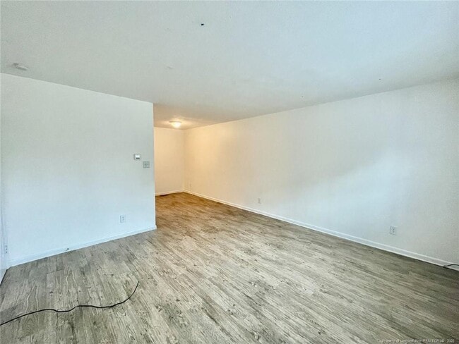 Building Photo - 820 Pilot Ave