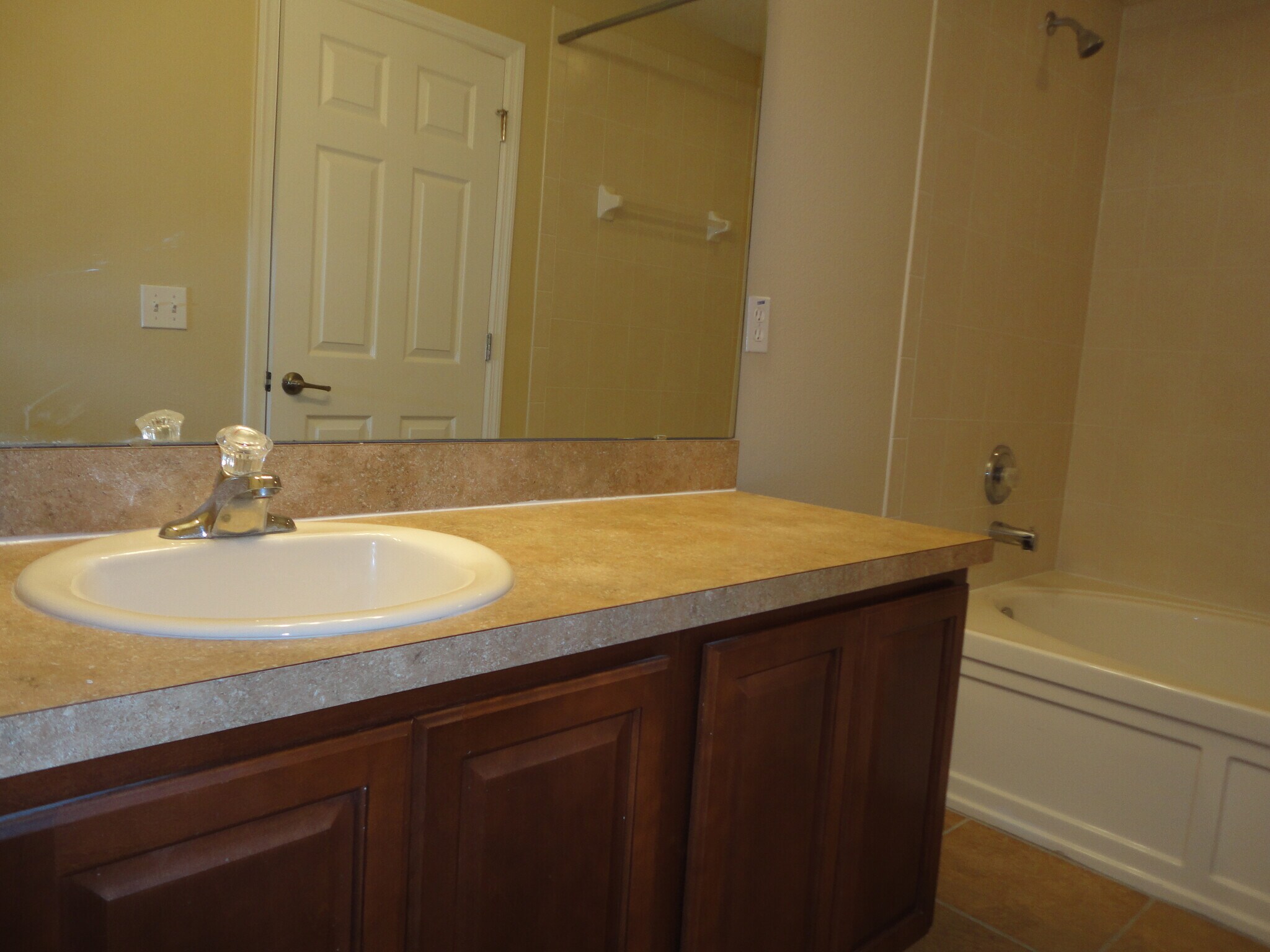 Building Photo - 2705 Bullion Loop