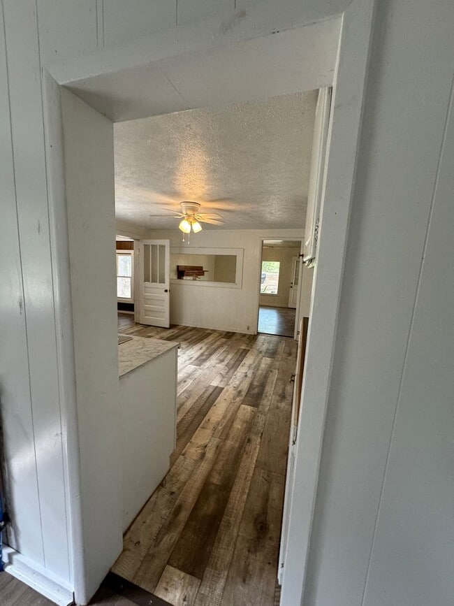 Building Photo - 5424 New Liberty Rd