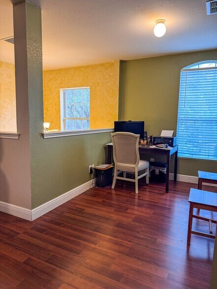 Building Photo - 7419 Tranquillo Way