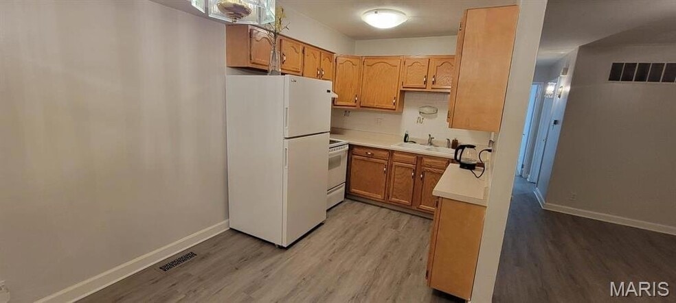 Building Photo - 10407 Briarbend Dr