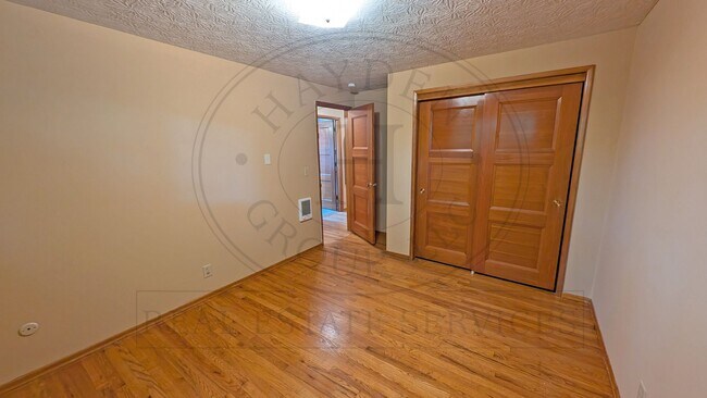 Building Photo - 15166 SE Topaz Ave