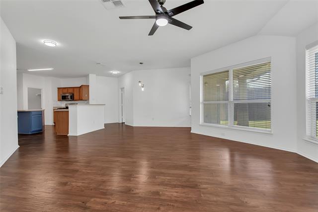 Building Photo - 9721 Meadow Rue Dr