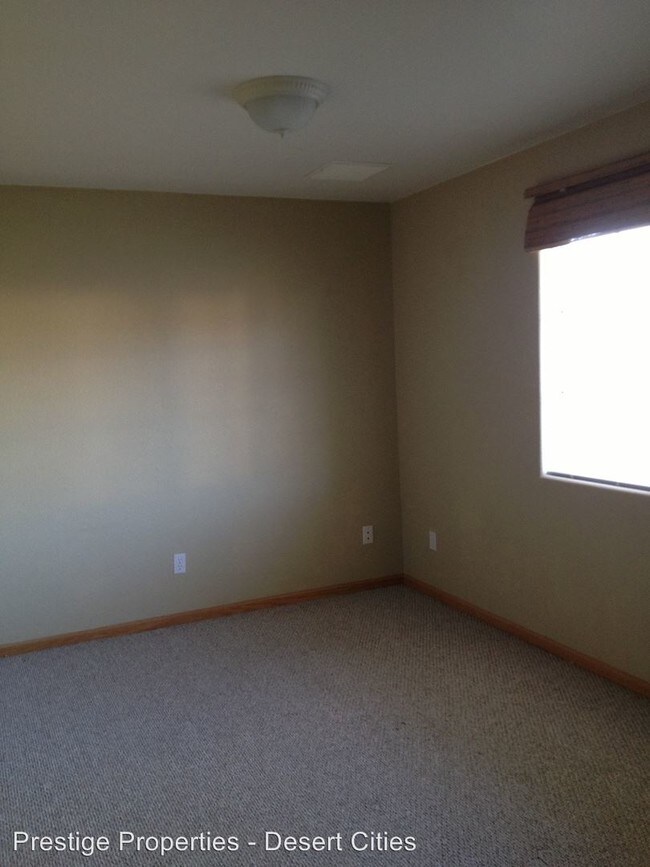 Building Photo - 6548 Quail Spring Ave