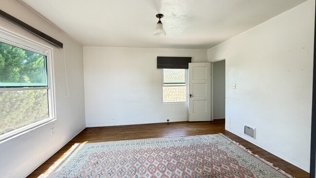 Building Photo - 3605 Dove Ct