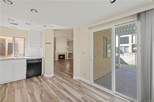 Primary Photo - 25815 Dickens Ct