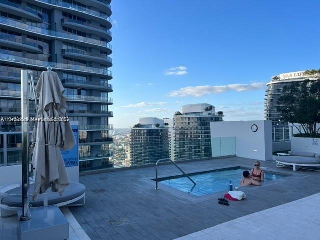 Building Photo - 1010 Brickell Ave