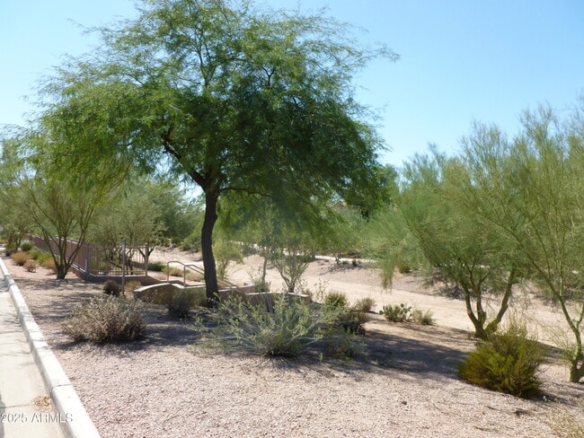 Building Photo - 4604 E Sands Dr