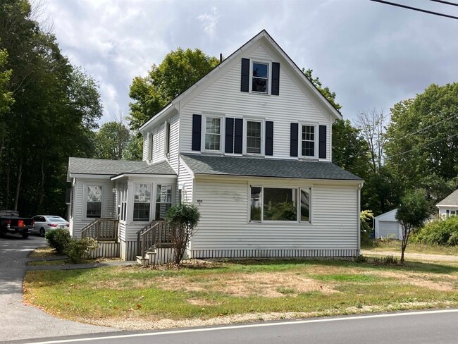 Primary Photo - 955 Main St