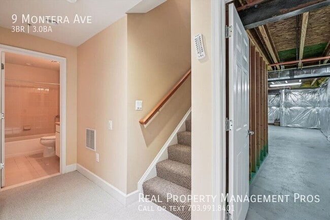 Building Photo - 9 Montera Ave