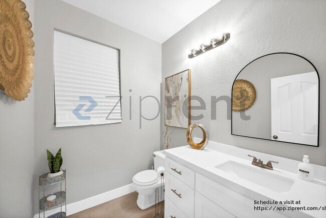 Building Photo - 23693 Cadenza Dr