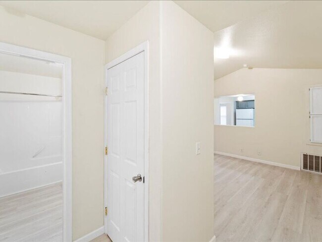 Building Photo - 6405 Chapel Hill Blvd