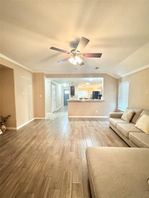 Building Photo - 12411 Meadow Frost Ln