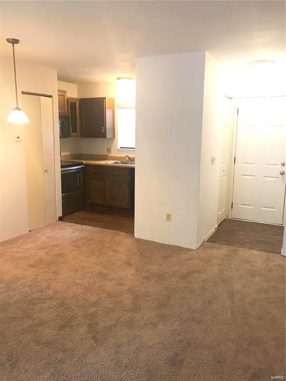 Building Photo - 69 Peachtree Ln