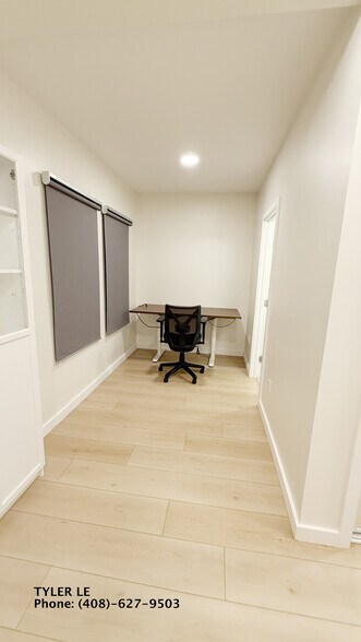 Master Bed - 6115 Fremont St