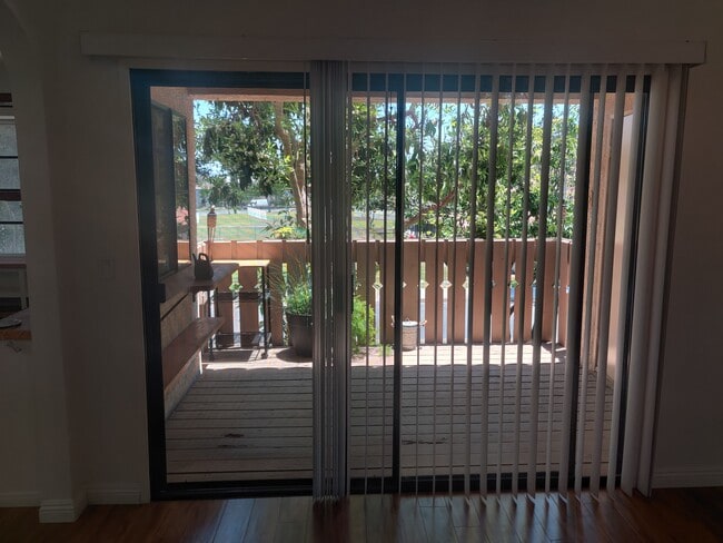 Building Photo - 12732 Madrid Ct