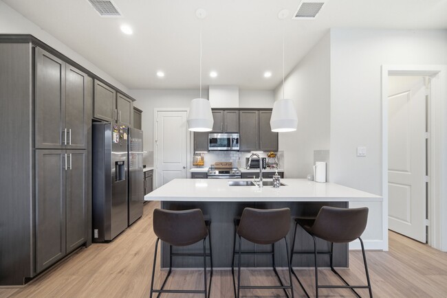 Building Photo - 2312 Silva Park Ln