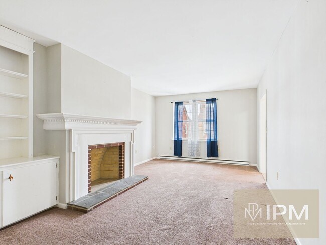 Building Photo - 45 S Main St