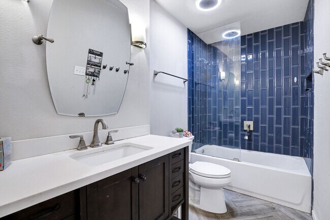 Building Photo - ***APPLICATION CURRENTLY UNDER REVIEW***Co...