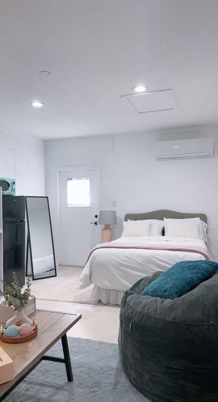 Building Photo - 3122 Eleuthera Ln