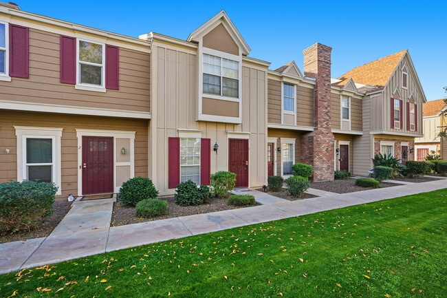 Building Photo - 18804 N 33rd Dr