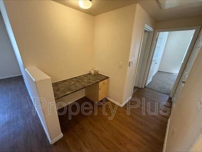 Building Photo - 18416 N Cave Creek Rd